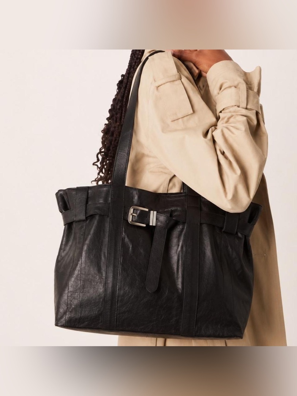Free People Buckle It Up Buckle Tote Bag 18”x13”
(Sep 026)